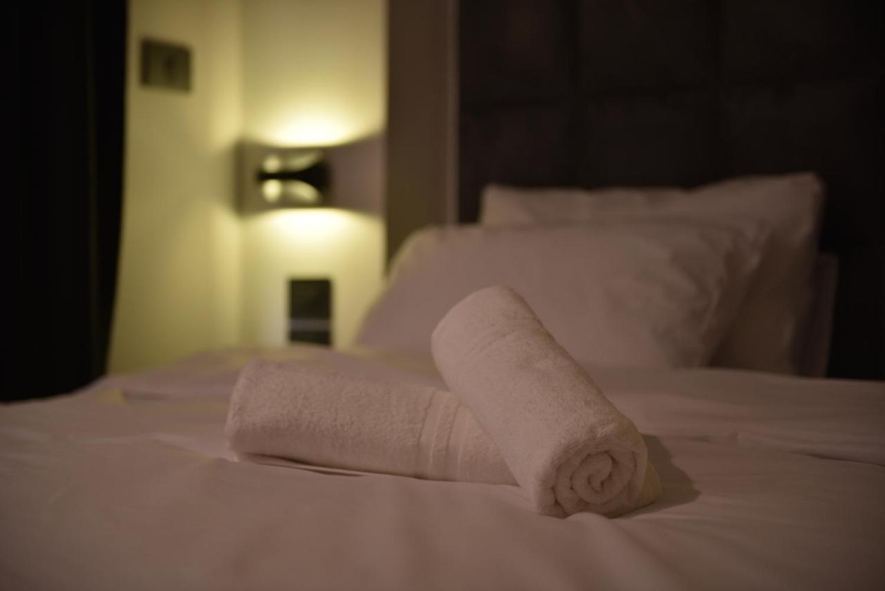 Selfie'S Boutique Hotel 티베리아 외부 사진